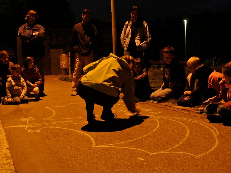Familiensommer: Wenn die Fledermäuse fliegen Familiensommer: Wenn die Fledermäuse fliegen